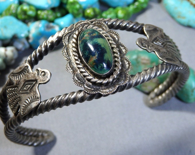 Fred Harvey Era NAVAJO Natural CERRILLOS AZURITE Coin Silver ThunderBird Cuff Bracelet 6.25"-7.25"size