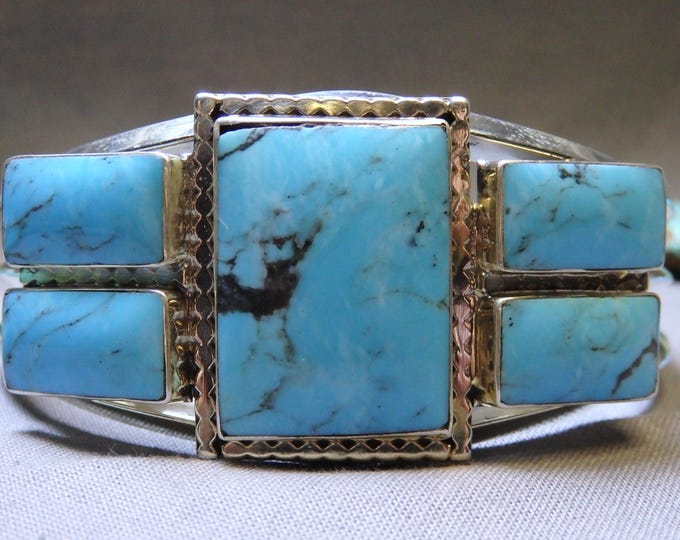 NAVAJO Running Bear KINGMAN TURQUOISE Sterling Silver 46g Cuff Bracelet signed 6.25"-7.25"sizes