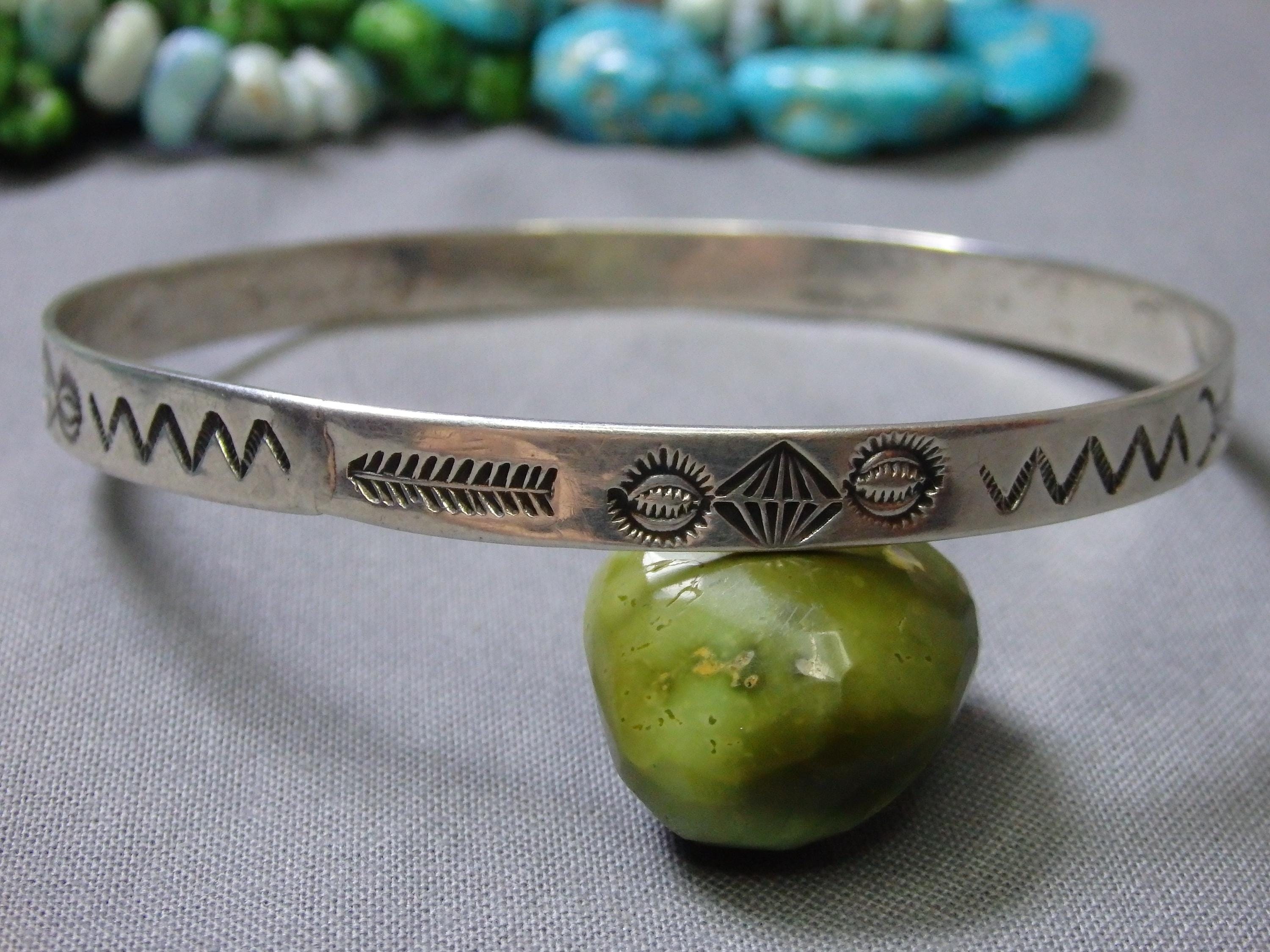 Fred Harvey Era NAVAJO Stamped Coin Silver WHIRLING LOGS Bangle 