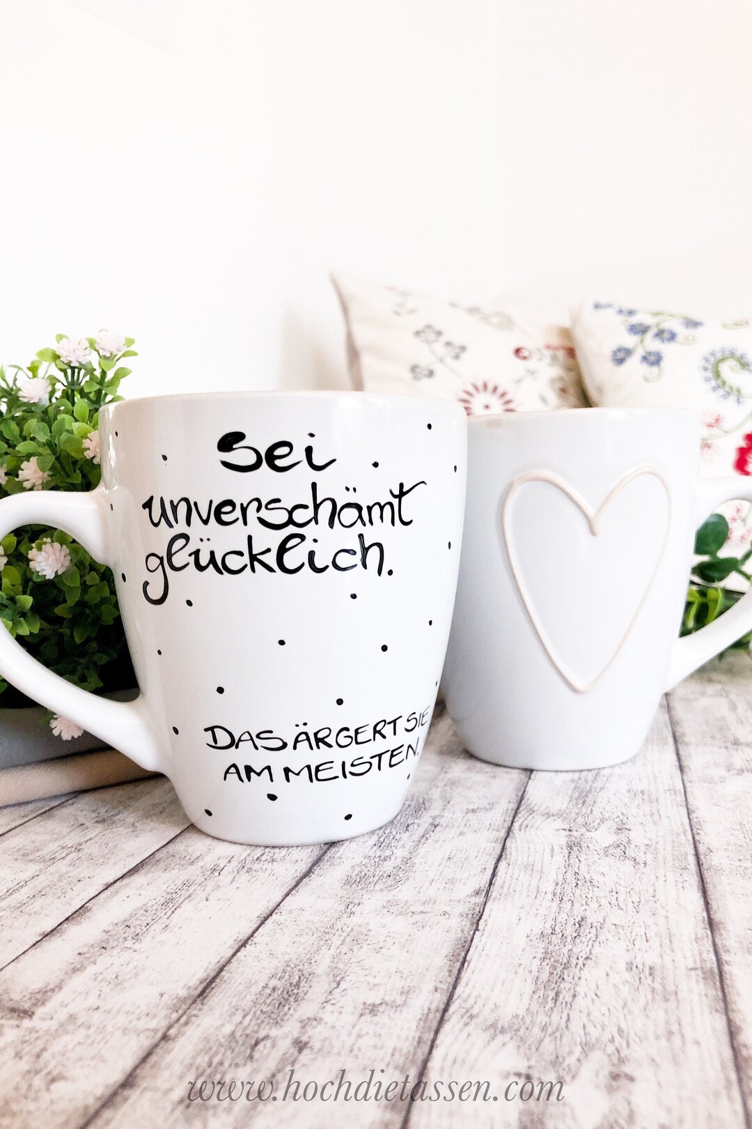 Funtasse Spruchtasse – „Kniet Nieder, Hier Kommt Der König!“, Beidseitiger Druck, 350 Ml