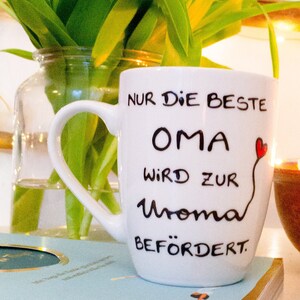 Tasse Für Die Allerbeste Uroma – Personalisierbar Mit Spruch, 400 Ml Keramik, Spülmaschinenfest