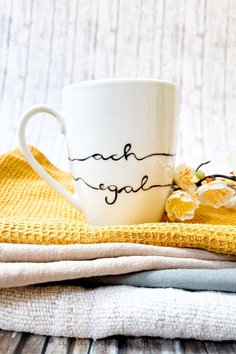 Kaffeetasse ach egal, Tasse mit Spruch, Cup, Mug, Kaffeetasse, hochdietassen, handbemalte Tasse, Tasse handbeschriftet, Porzellan bemalen Bild 1