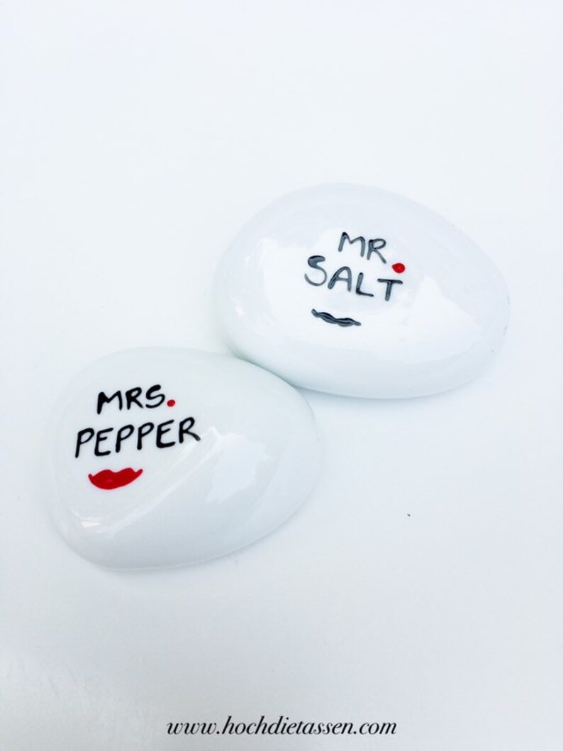 MR & MRS, Pfefferstreuer, Salzstreuer, Bart, Kussmund, Pfeffer Salz, Mr Mrs, pepper and salt Bild 9