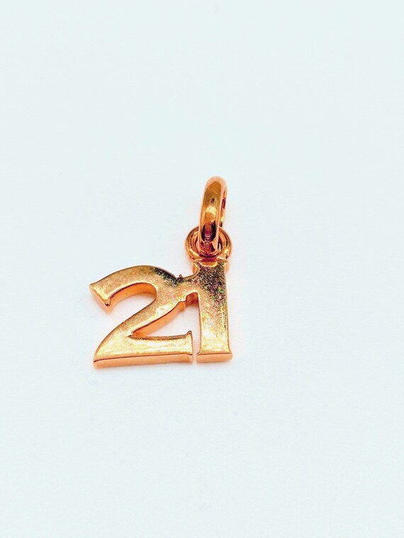 A33. Solid 18k Gold "21" Charm or Pendant - image 4