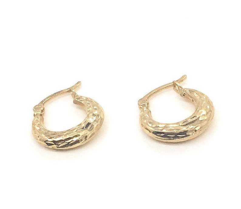 Vintage Solid 14k Gold Pounded Hoop Earrings Ez
