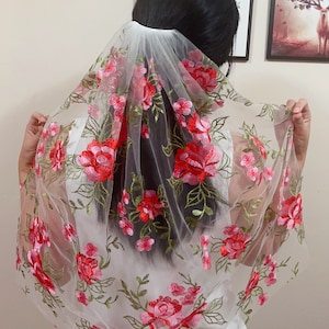 white garden wild flower veil, red pink rose flower wedding veil, Ceremony veil, Boho bridal veil, Embroidered floral Unique tulle veil