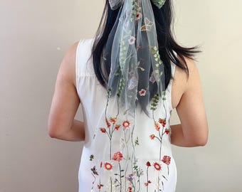 Embroidered Wildflower Bridal Hair Bow, Unique Veil Alternative