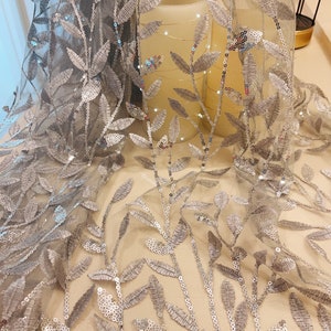 Wedding Veil Bright Sequin Veil leaf Glitter gray Wedding Veil Stunning Sequin Veil Unique veil silver shinning leaf bridal veil party veil