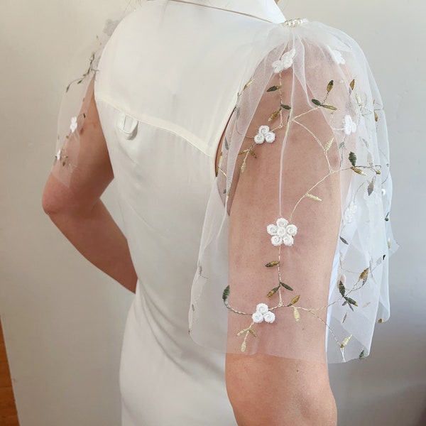 white sakura bridal sleeves Detachable sleeves Flutter sleeves, Boho bride, Embroidered floral accessory, Bridal pearl wedding dress sleeves