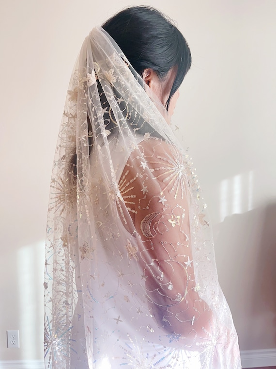 Beige Shinning Star Bridal Veil Sequin Veil Unique Wedding Veil Sequin Star Veil Gold Sparkly Bridal Veil Hen Party Veil Star Moon Long Veil Etsy UK