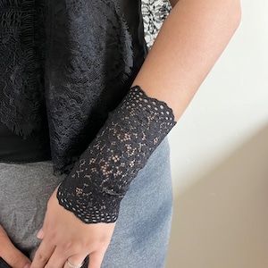 Black Lace Arm Cuff: Stretchy Tattoo Cover Bracelet