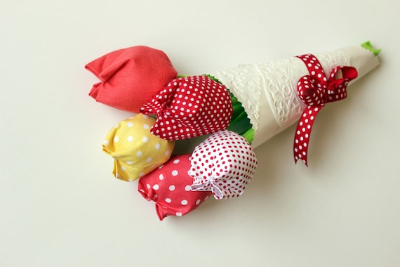 Tulipes En Tissu Bouquet Fleurs De Coton Bouquet De Fleurs En Tissu Décoration Intérieure Cadeau De La Fête Des Mères Fleurs De Printemps