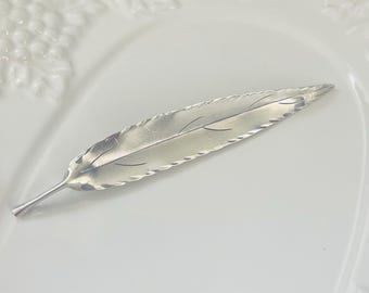 Vintage Sterling Silver Feather-Leaf Brooch – Signed NE Sterling Leaf Pin