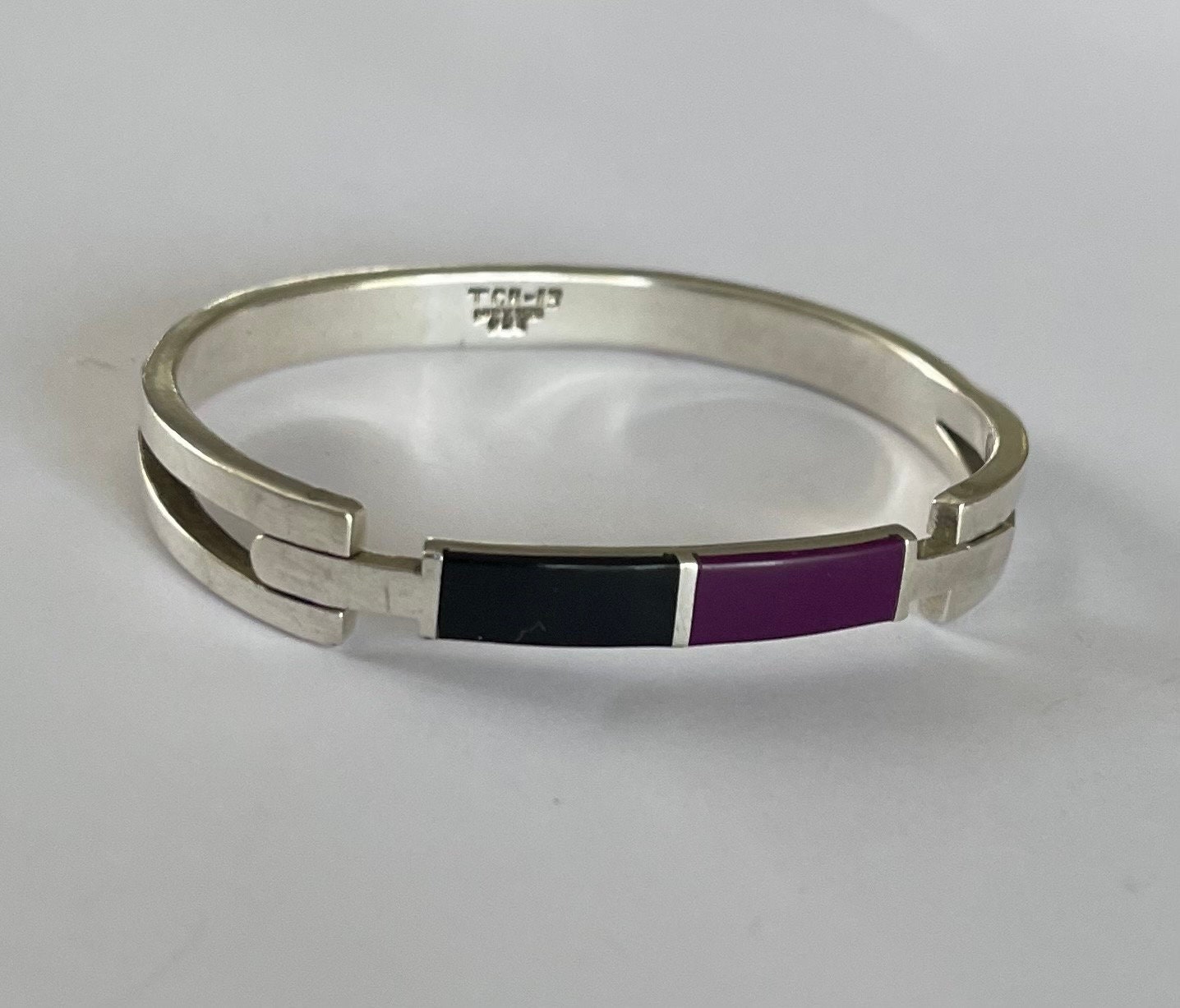 925 Mexico Sterling Silver Bangle With Natural Black