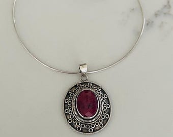 Vintage Sterling Silver Necklace: Reddish Magenta Stone Pendant, 16”