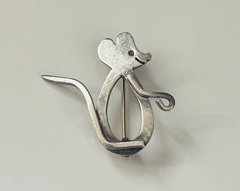 Vintage Sterling Silver Mouse Brooch - Signed Elmcroft