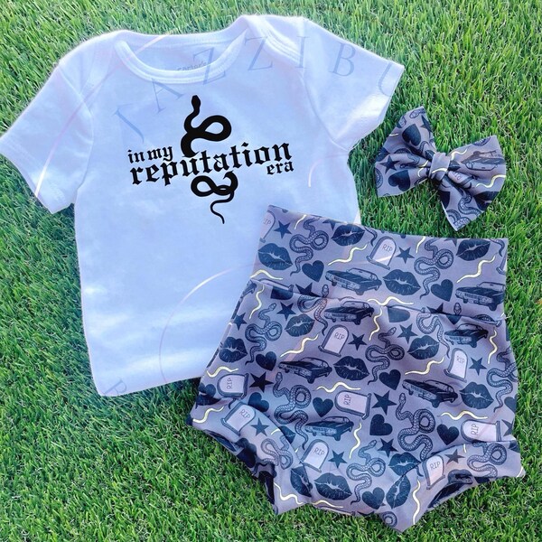 Baby Bummies, first birthday set , baby clothing sets, Bummies, custom kids clothing, popstar Bummies, snake Bummies, baby birthday photos