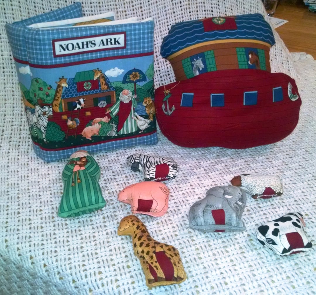 Noah S Ark Fabric Toy and Cloth Book Set BKARKSET 160001