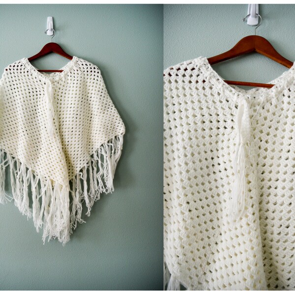 VERKOOP - Vintage sjaal, Vintag kleding, 70 's kleding, 70 's kleding, haak, witte sjaal, crème sjaal, kleine grootte, maat Medium