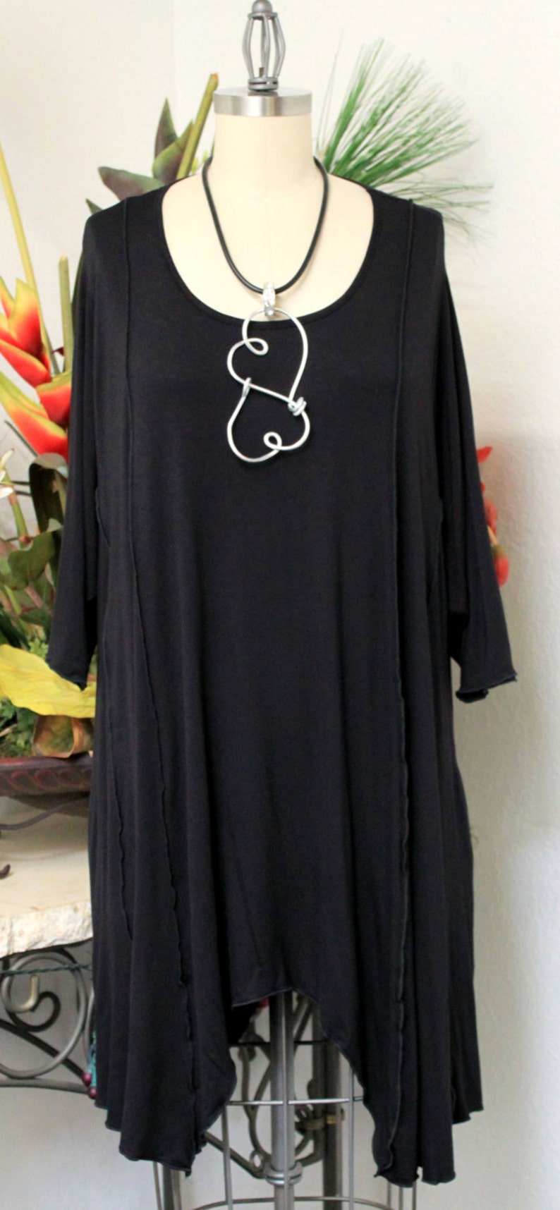 ComfyPlus Lagenlook Plus size Long Tunic in Black color. | Etsy