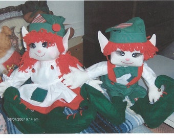 Christmas Elves Pair