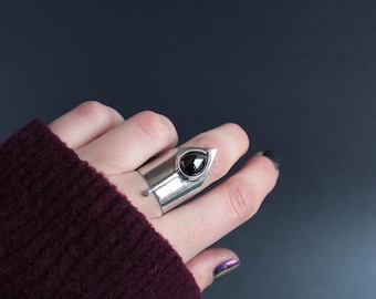 Witchy ring for women | Gothic rings | Copper ring | Wide band ring | Adjustable rings with stone | Black stone ring | Statement rings