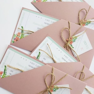 Suite de faire-part de mariage avec carte d'embarquement pour destination, faire-part de mariage avec pochette pour billets
