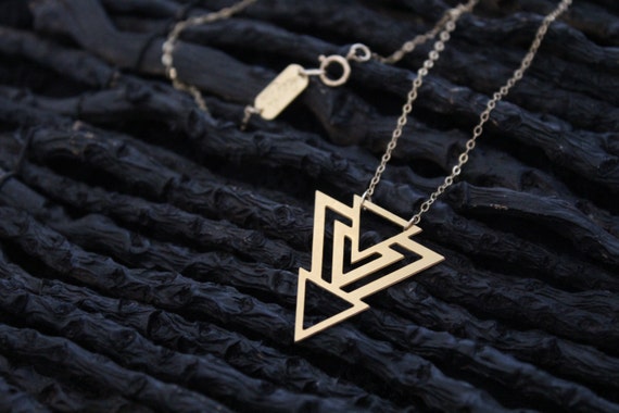 or argent simple bonheur collier collier tricot chaîne triangle pendentif or argent simple bonheur collier collier tricot chaîne triangle pendentif