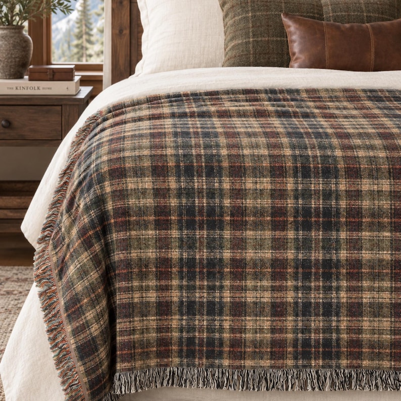 Farmhouse Style Plaid Throw Blanket Rustic Cabin Bedding Cozy Cotton Woven Coverlet Burgundy Accent Textile Living Room Accessory Traditional Pattern Lap Quilt Warm Oversized Throw Fringed Edge Country Home Soft Wrap