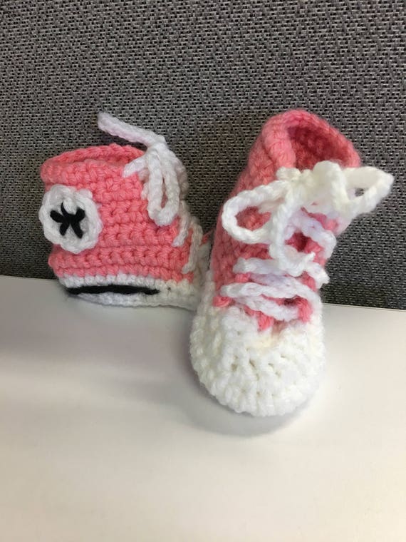 crochet converse baby booties