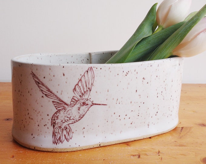 Hummingbird bird oval white speckled ceramic succulent planter flower pot indoor NO HOLE gardening decor clay stoneware lover gift