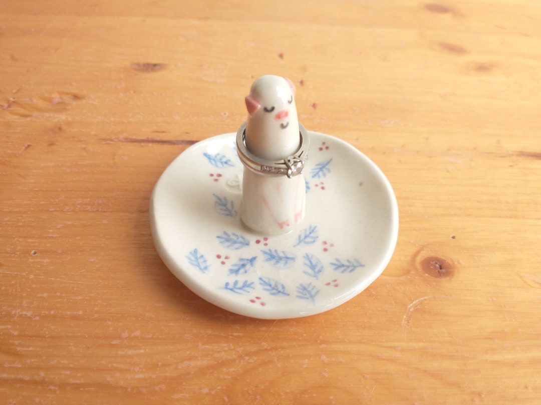Pig ring shop holder