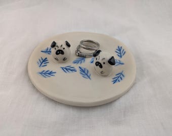 Ceramic Pug Ring Dish, Handmade Wedding Cake Topper, Engagement gift (US Tariff Free)