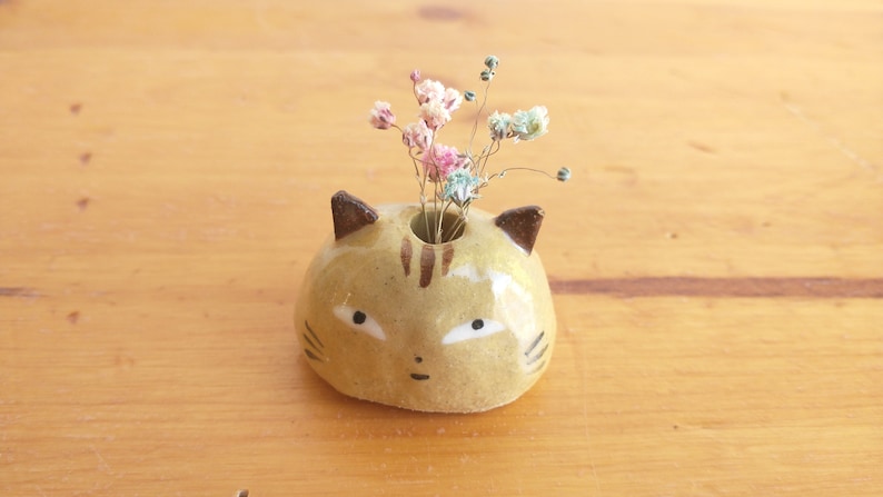 Super petit vase chat chaton en céramique décoration d'intérieur figurine objets de collection miniature totem charme ornement amant cadeau lady tabby image 1