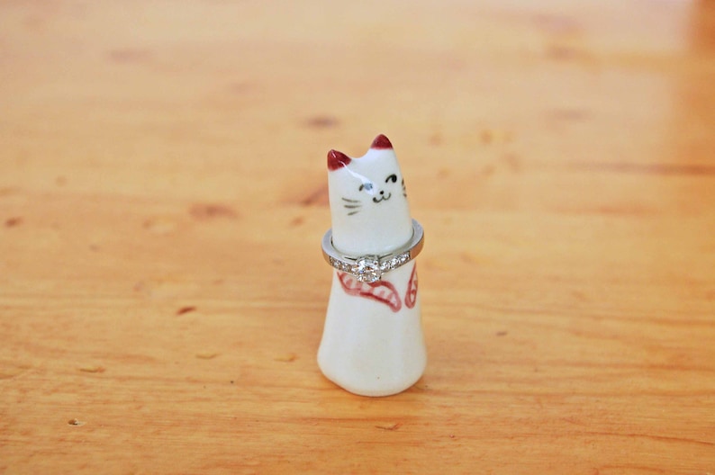 Cat ring holder ceramic ring tree cone jewelry holder animal lover gift anniversay engagement figurine miniature Christmas bridesmaid