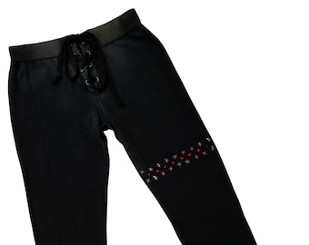 Pantalones deportivos negros con joyas de estrellas vintage para mujer