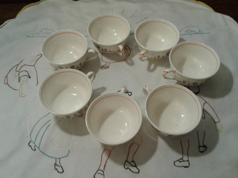 flower doodles Rare Canonsburg 7 Cups and Saucers Vintage cottage primary colors flowers CAN153