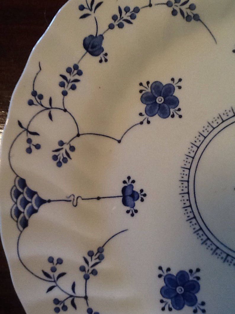 Finlandia blue transfer ware Fine Staffordshire Ware 1982 Scandinavian Vintage Myott 5 piece place setting England
