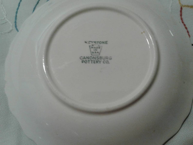 flower doodles Rare Canonsburg 7 Cups and Saucers Vintage cottage primary colors flowers CAN153