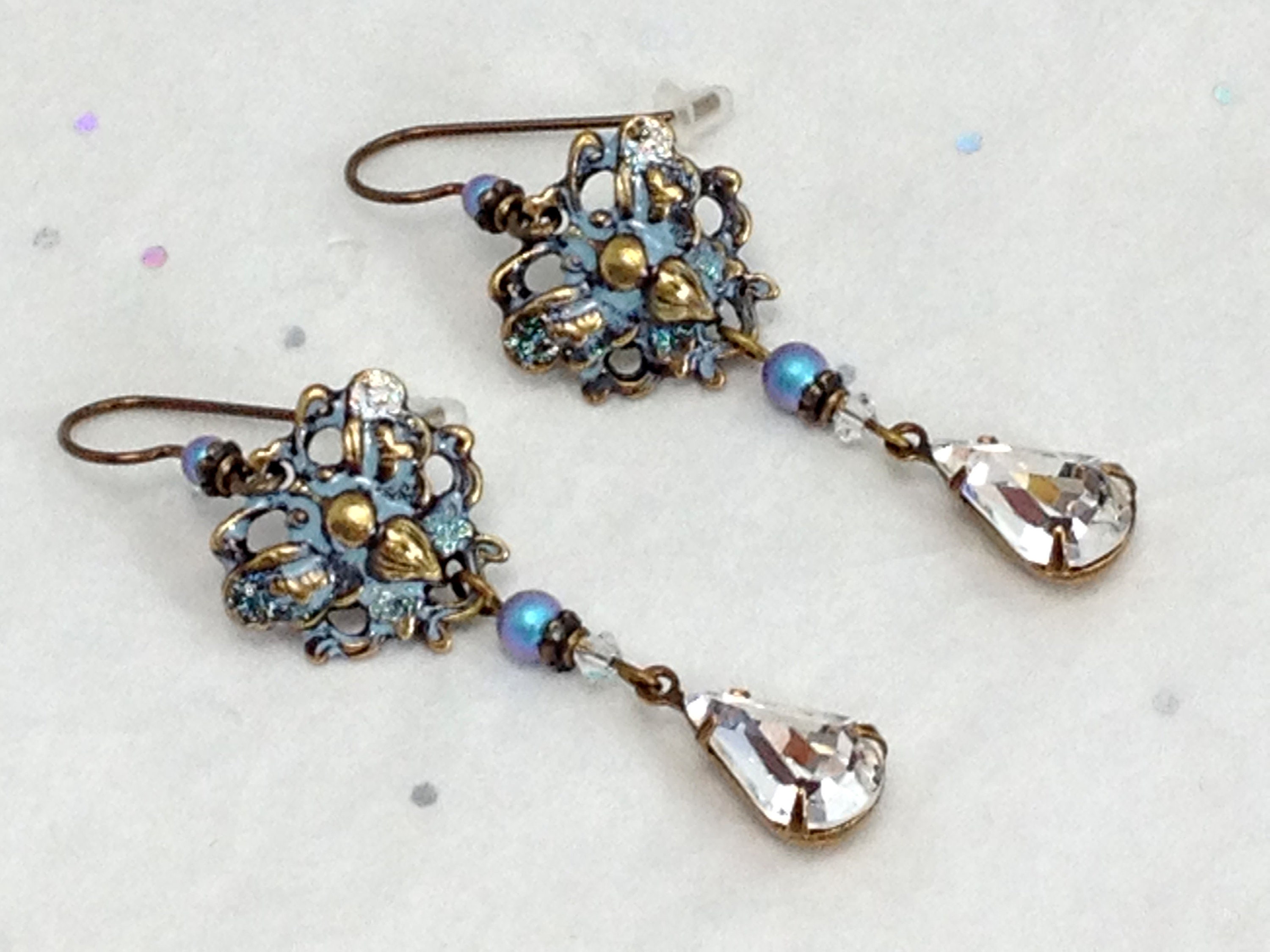 Pendientes De Mariposa Asiatica Azul De Verano Con Pedreria Y Etsy Pendientes De Mariposa Asiatica Azul De Verano Con Pedreria Y Etsy