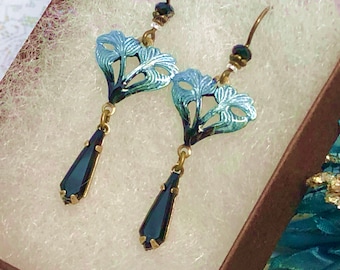 Victorian Blue Black Ombre Fan Earrings with Vintage Swarovski Rhinestones & Niobium Earwires