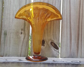 Giftable for that Collector Fan-Shaped Flower Vases Two Vintage AmberBrown Hand Blown Handblown