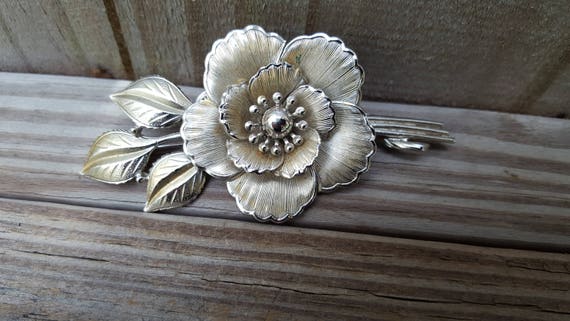 1950's Coro Silver Tone Flower Brooch - image 7