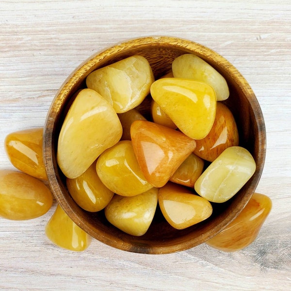Yellow Quartz for Uplifting Energy, Optimism, Self-Confidence | Reiki Energy Healing | High Vibration, Ethically Sourced Crystals & Stones
