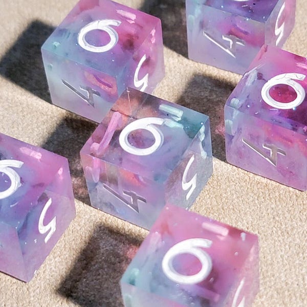 6 dés D&D faits main Nuages pastels D6 pièces | Dés de donjons et de dragons fabriqués à la main