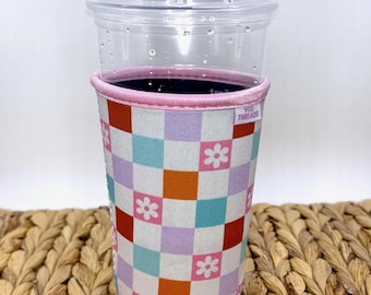 Groovy Checker Iced or Hot Beverage Coffee Drink Sleeve - Medium 22-24oz