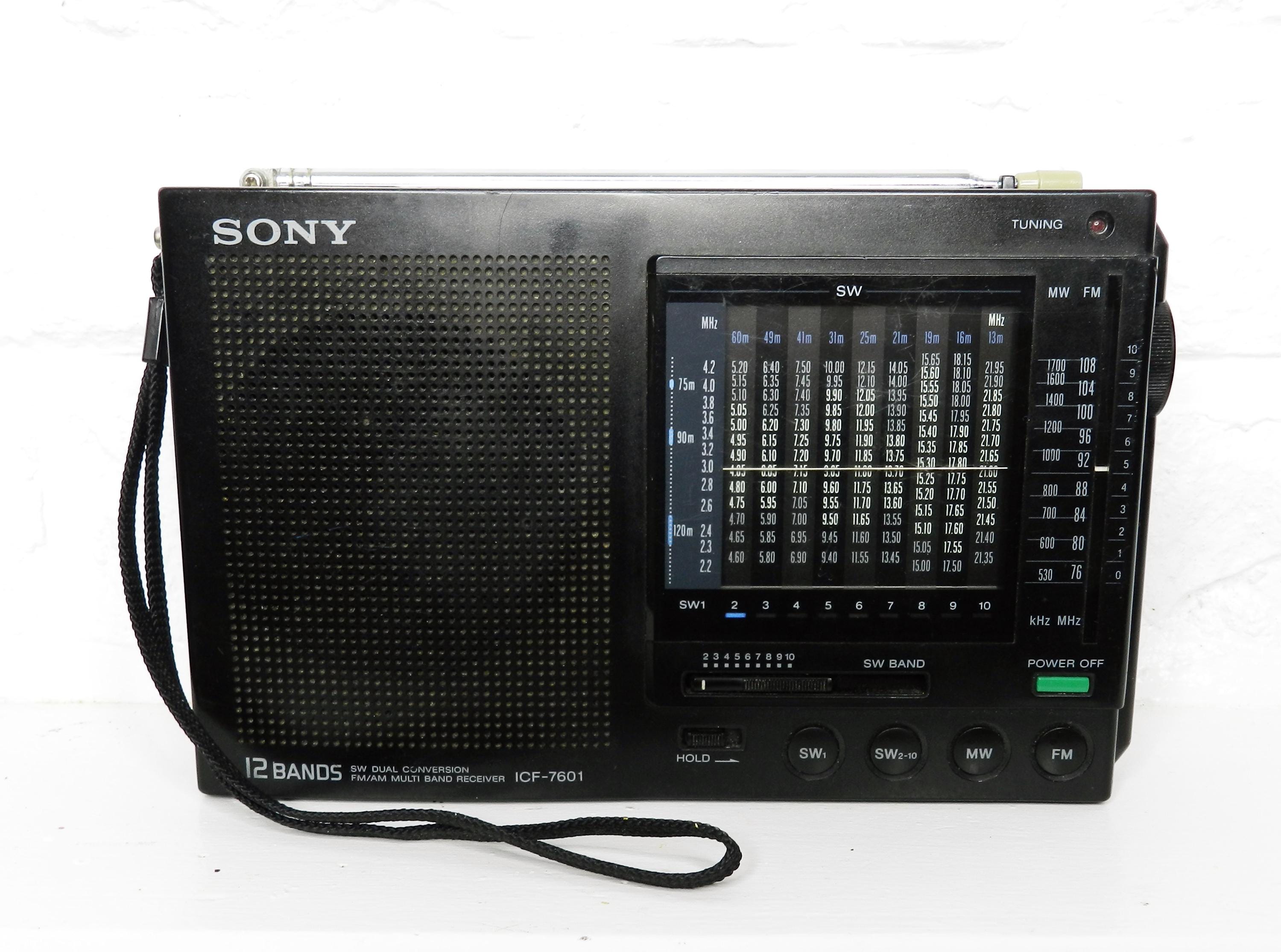 Vintage Sony ICF-7601 Multi-band Radio: 12-band Worldwide Receiver