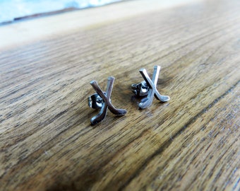 Pendientes de acero inoxidable con forma de palo de hockey
