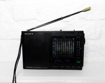 Vintage Sony ICF-7601 Multi-band Radio: 12-band Worldwide Receiver