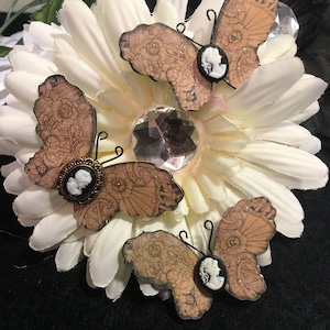 Elegante Kamee Schmetterlinge Verzierung Limited Edition Mini Alben Karten 3D Cameo DarlingArtByValeri Scrapbooking Haargeruch
